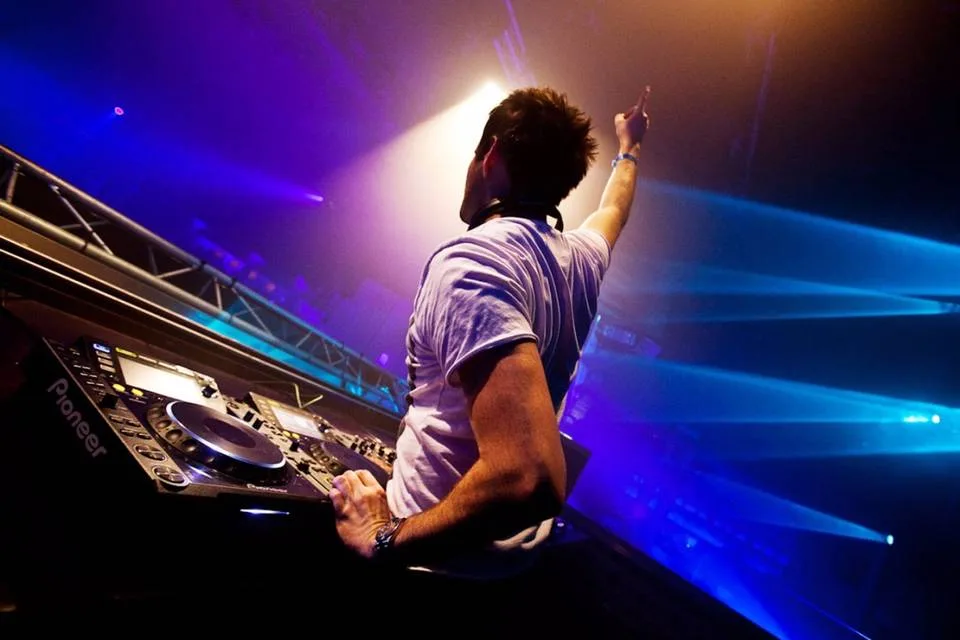 DJ System on rent