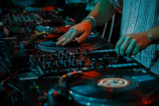 canva dj 2