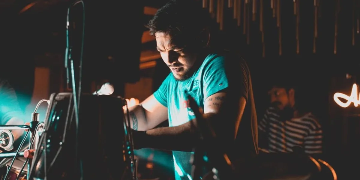 The Role Of Percussionists In Live Performances_Floodlightz_Events