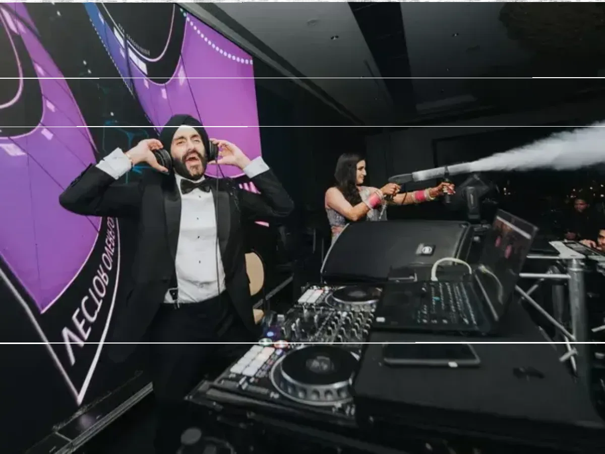 DJ FOR WEDDINGS