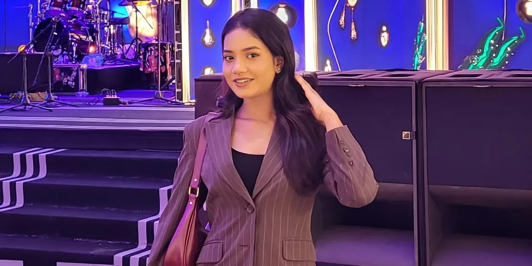 Why Hostess For Exhibition In Mumbai Are Important_Floodlightz_Events_Floodlightz_Events