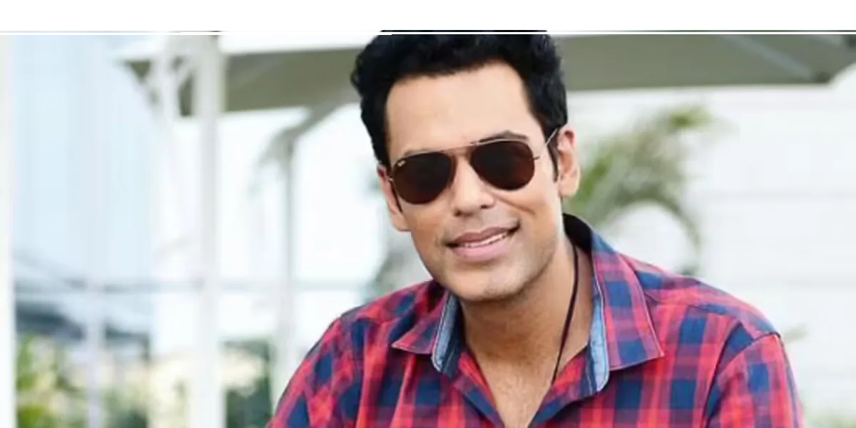 Samir Kochhar_Celebrity Anchor