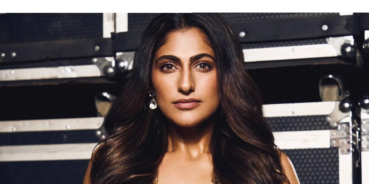 Kubbra Sait_Celebrity Anchor