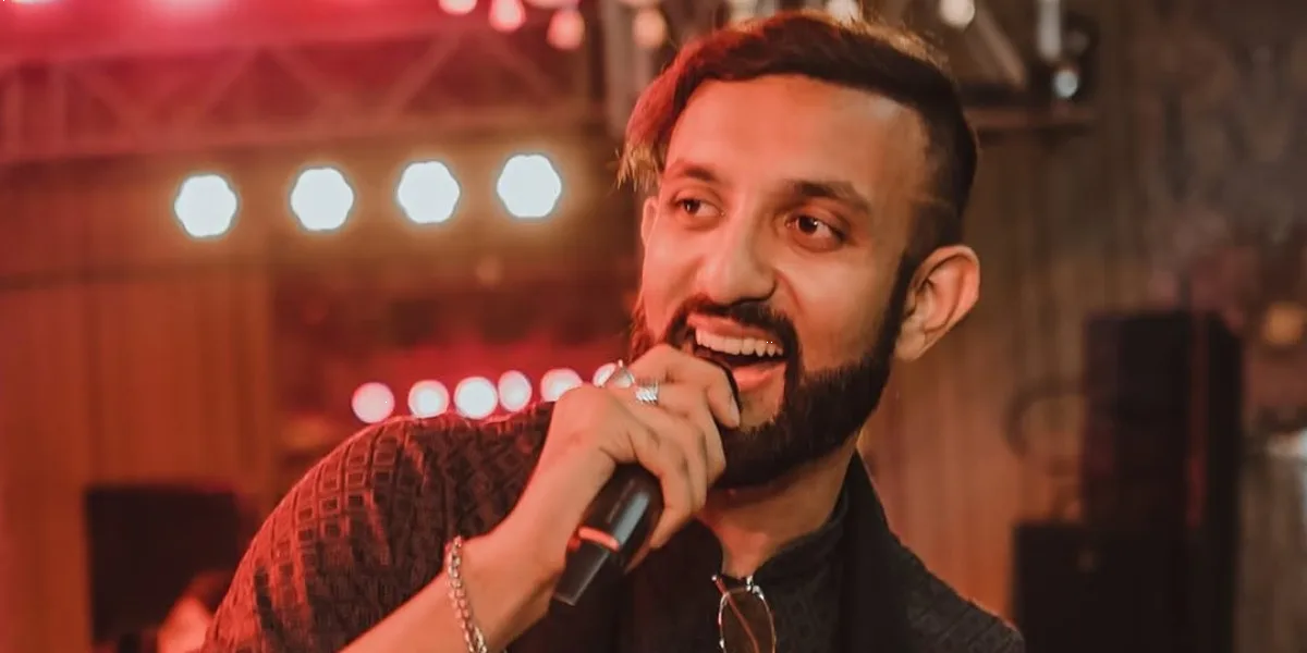 Best Emcee In Delhi: Professional Anchor In Delhi For Weddings And Events_Floodlightz_Events