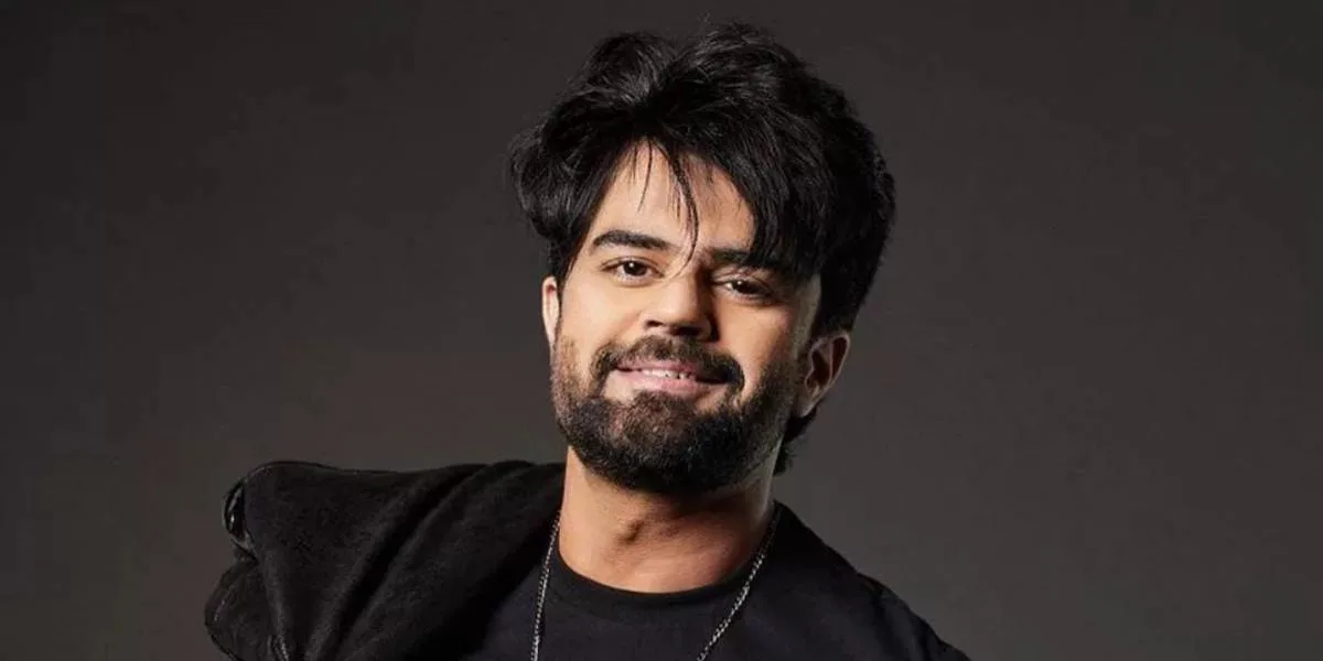 Maniesh Paul_Celebrity Anchor