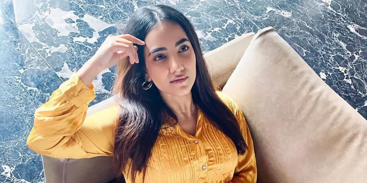 Tia Bajpai_Celebrity Influencer