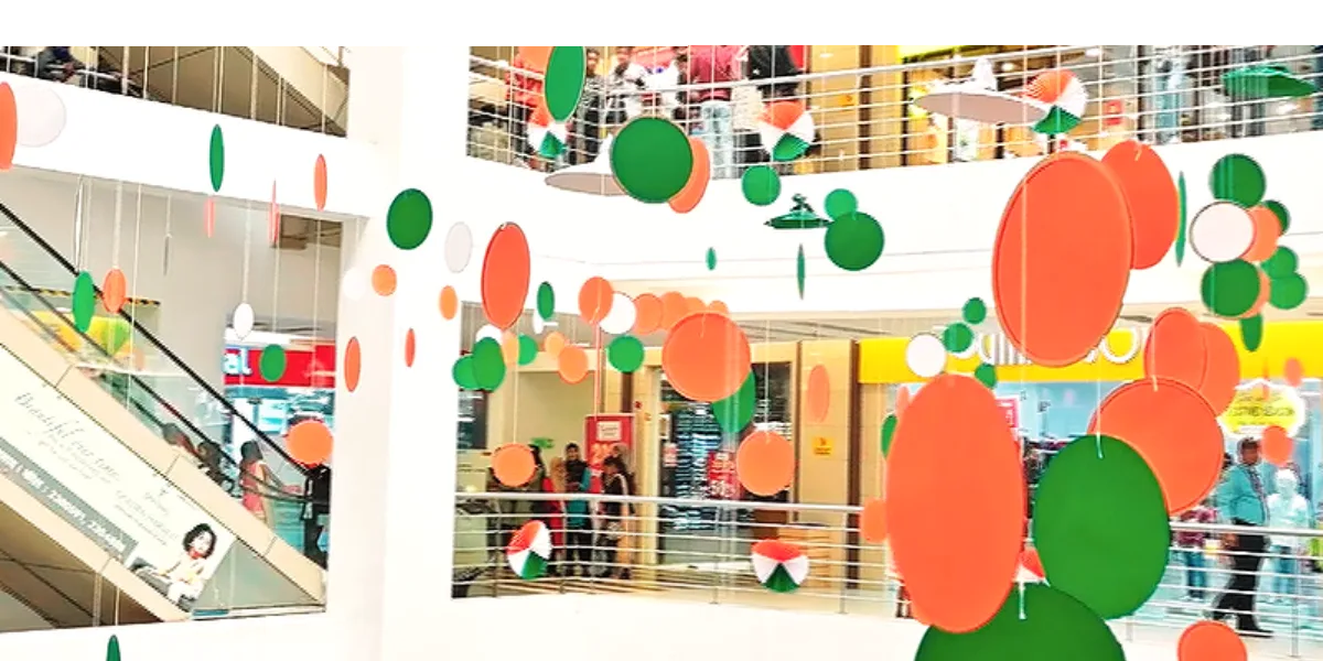 Republic Day Mall Decoration Brightens Up Shopping Centres