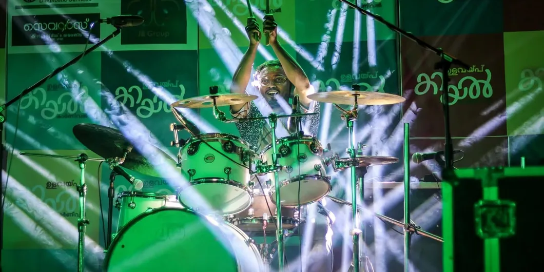 Why Live Music Creates Unforgettable Experiences_Floodlightz_Events