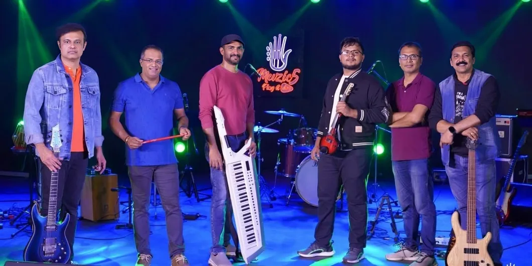 Multilingual Band In Bangalore | Live Bollywood Band Bangalore_floodlightz_eventz