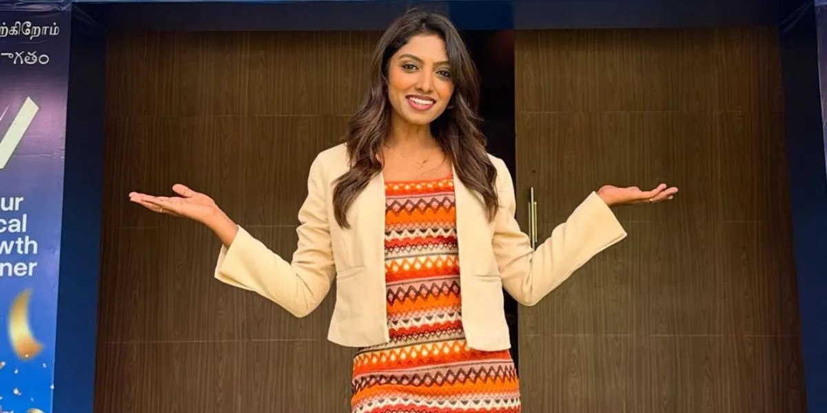 Female Anchors In Bangalore for Wedding: Nicole Makes Moments Magical_floodlightz-eventz
