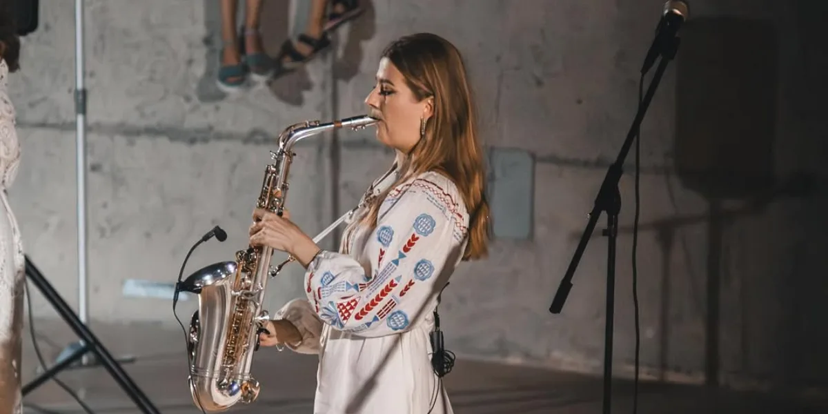 International Saxophonist In Phuket – Premium Event Entertainment_Floodlightz Events_