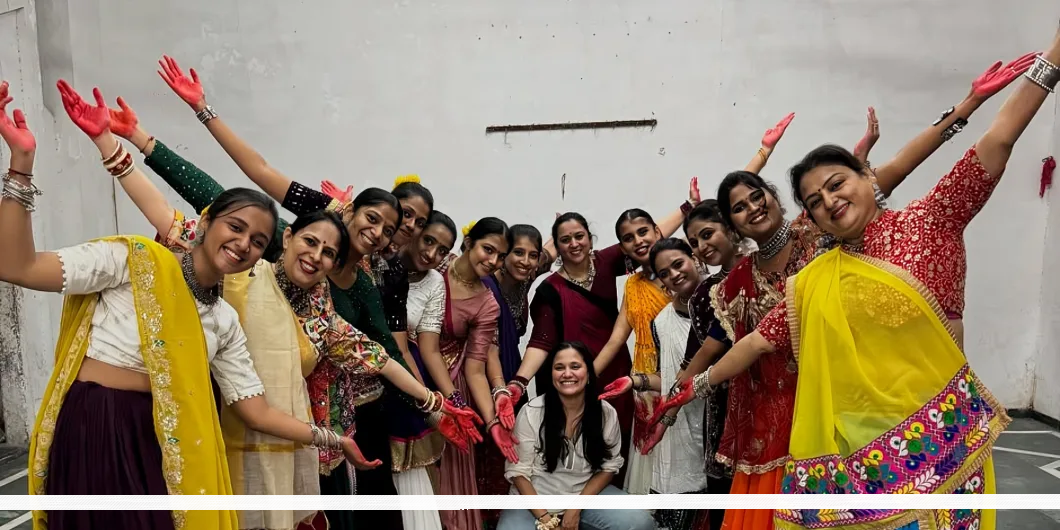 Event With An Energetic Performance_Floodlightz Events_