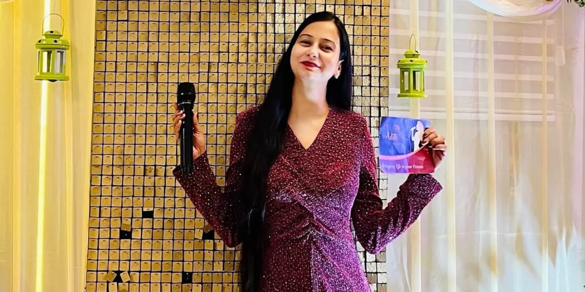 Hire Female Anchor In Chandigarh For Memorable Events: Floodlightz Eventz