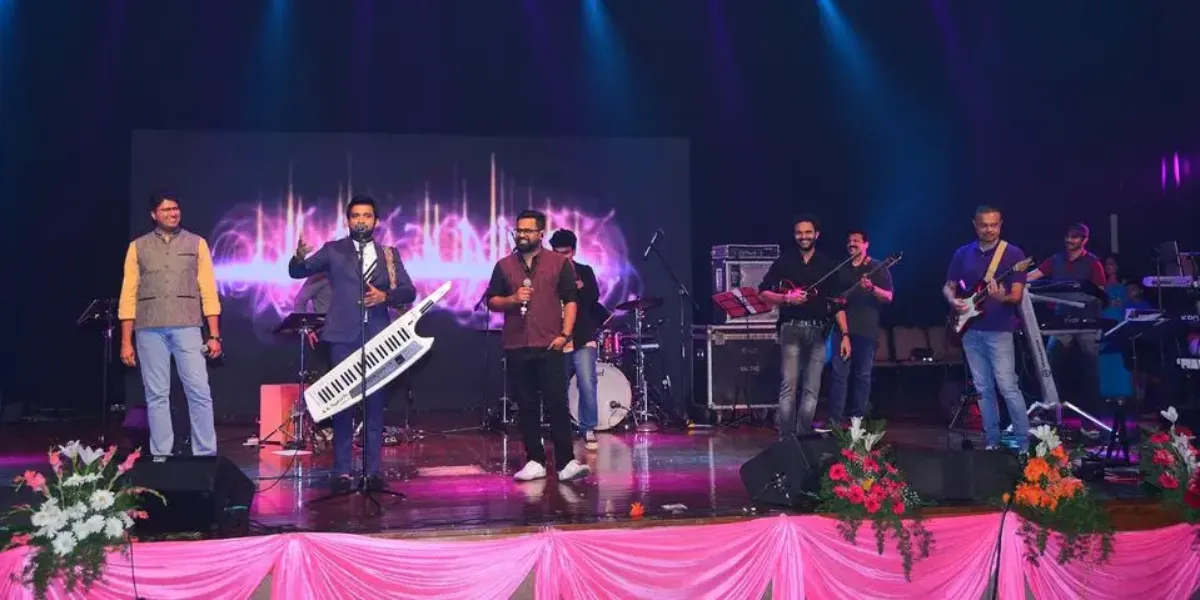 Famous Music Band In Bangalore_Floodlightz Events