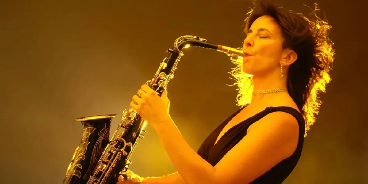Saxophonist For Events In Phuket_Floodlightz Events
